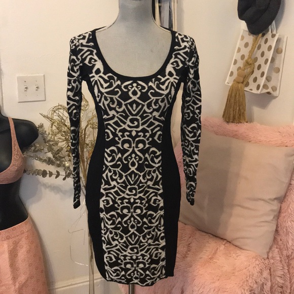 Carmen mark valvo sweater bodycon dress. EUC - Picture 1 of 8